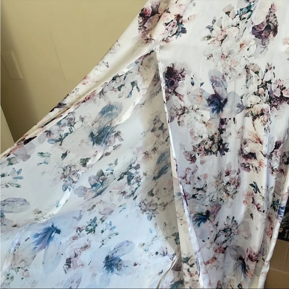 Show Me Your MuMu White Floral Heather Halter Dress size small - Picture 4 of 8